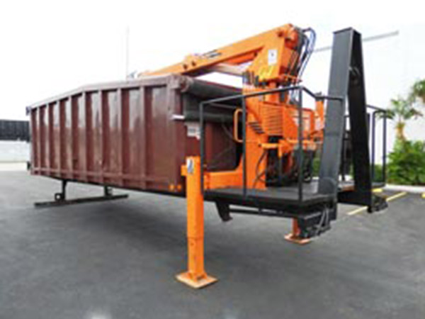 SKIP LOADERS & HOOKLIFTS