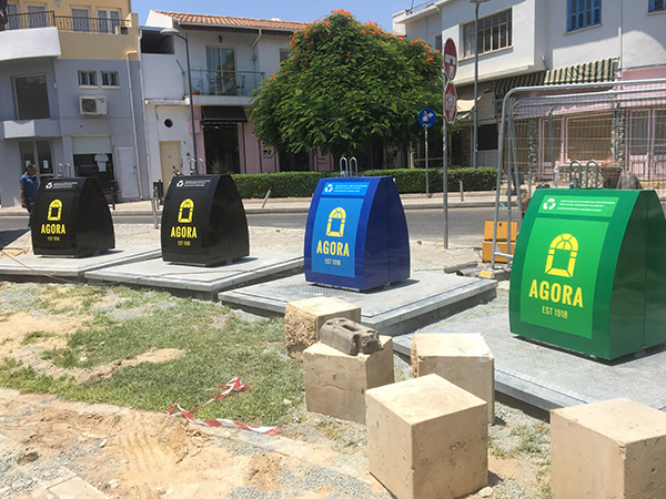 UNDERGROUND WASTE CONTAINERS